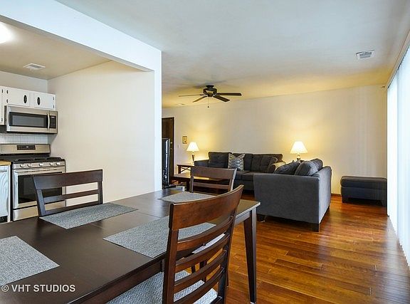 5th image of 1703 N Emerald Bay Unit 4
