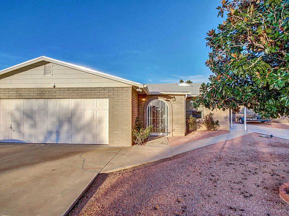 2nd image of 10435 E Observatory Dr