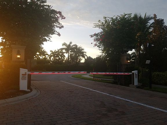 5th image of 11313 Monte Carlo Blvd