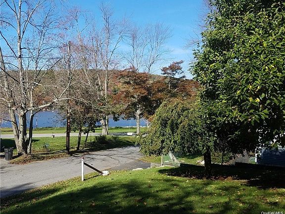 2nd image of 62 Pleasant Dr