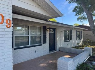 609 Avocado Dr, Seffner, FL 33584