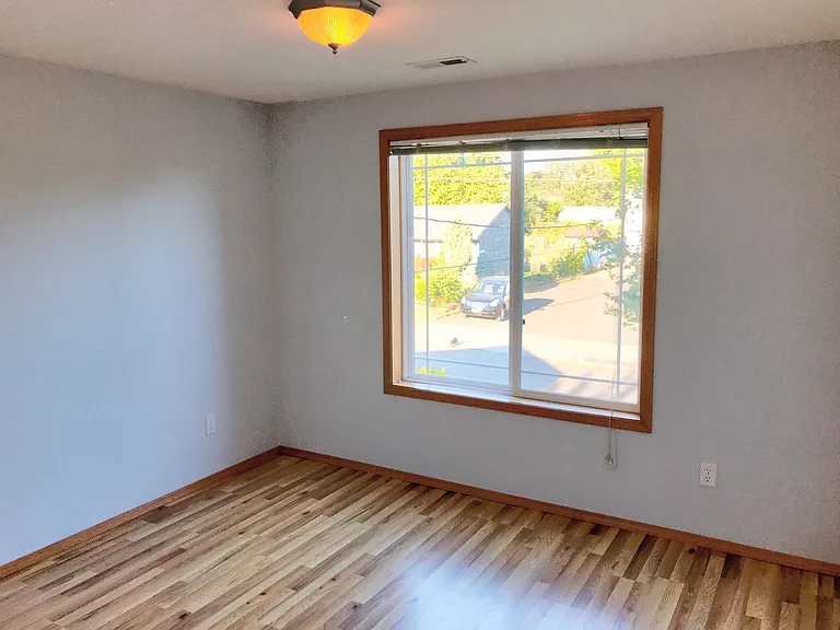 2753 SE 85th Ave — Photo 12