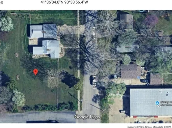 1212 E 27th St, Des Moines, IA 50317