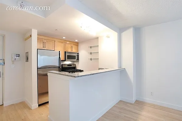 Rented by Corcoran | media 25