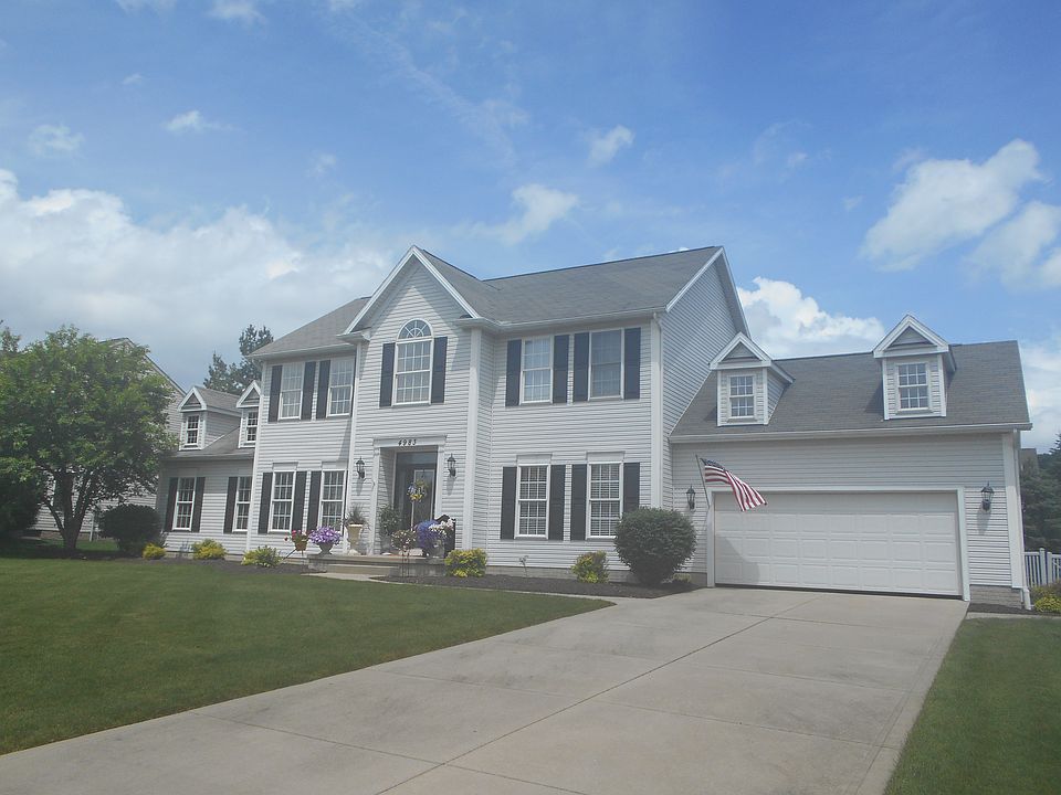 1st image of 4983 Bayside