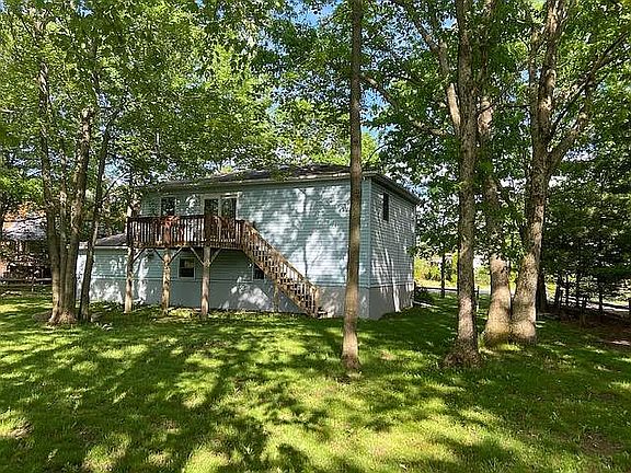 2nd image of 66 Mountain Dr