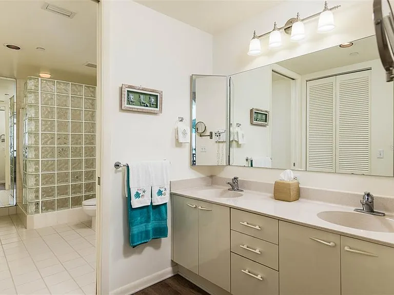 1560 Gulf Blvd #1605 — Photo 27
