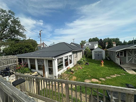 4th image of 124 Songer Ave