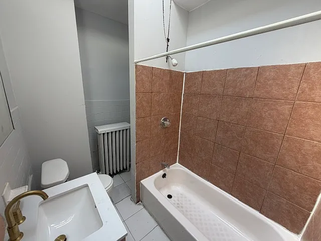 182 W Raymond St — Photo 10