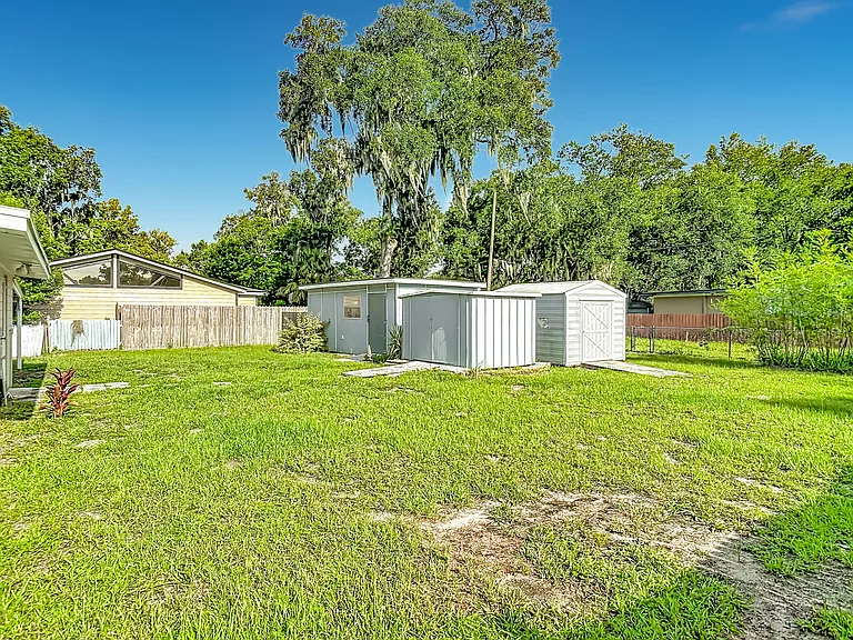 2 sheds and workshop