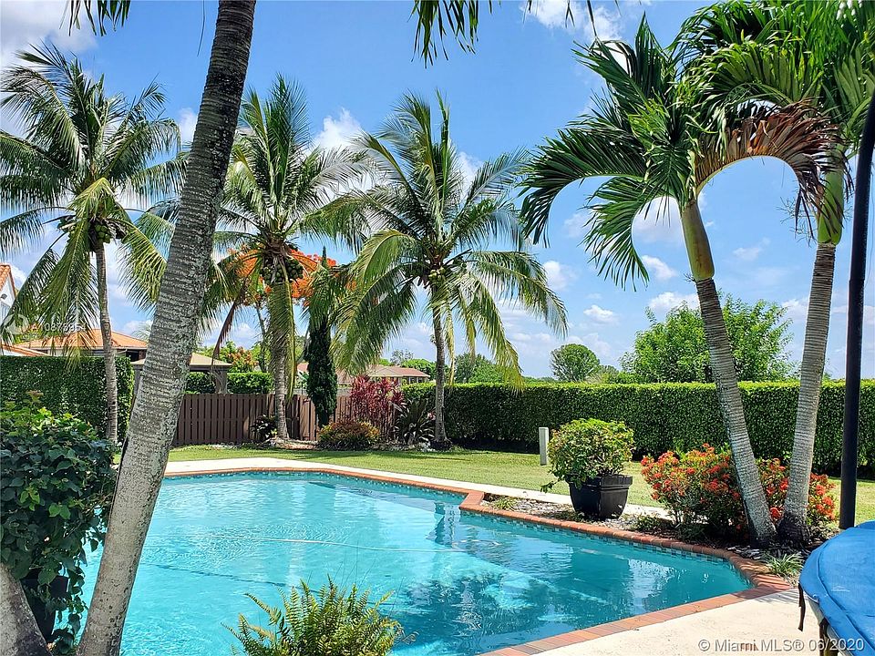1st image of 13111 S Calusa Club Dr
