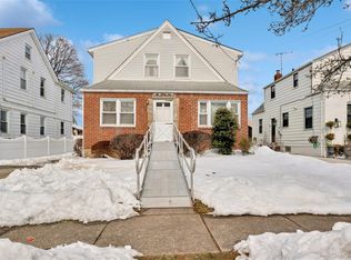529 7th Ave, New Hyde Park, NY 11040