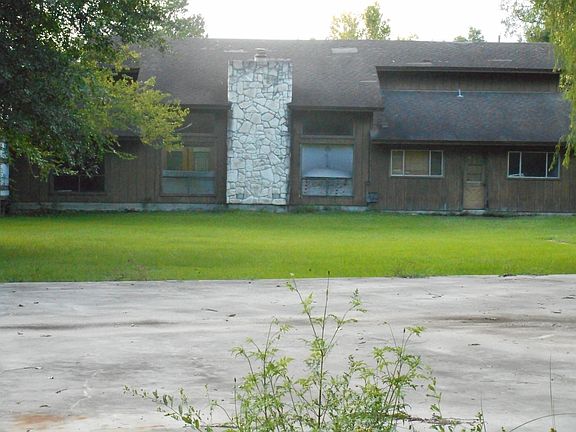 House from rear w/fireplace