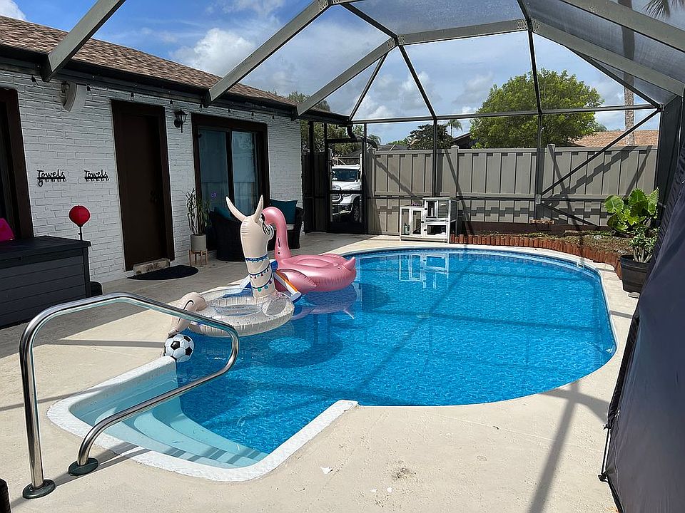 1st image of 9879 Boca Gardens Trl APT A