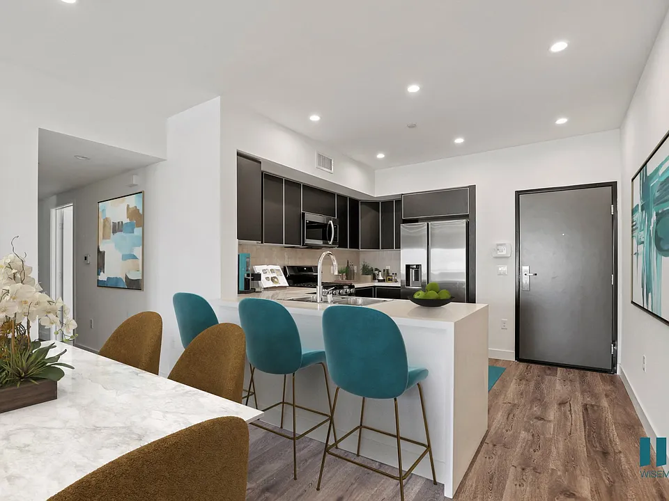 Kitchen with Countertop Bar and Energy-Efficient Appliances
