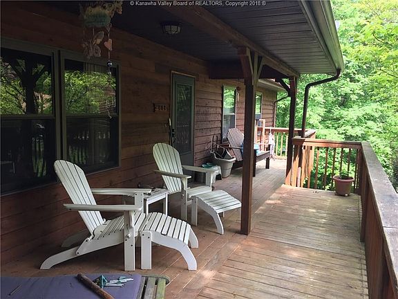 3rd image of 202 Antler Dr