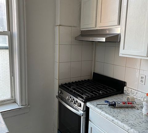 5th image of 230 E 29th St #7B