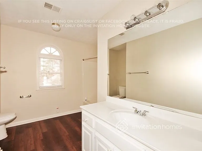 1480 Meadow Oak Dr — Photo 15