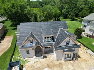 325 Tindalls Ct, Suffolk, VA 23436
