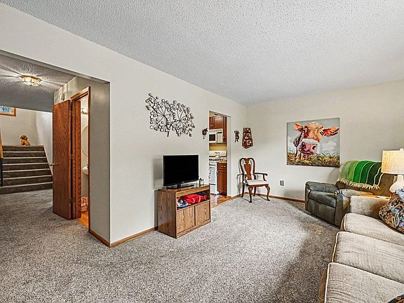 4th image of 1810 113th Ln NW