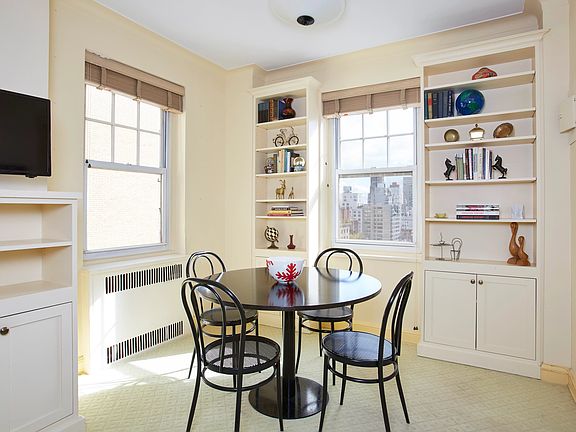 3rd image of 785 Park Ave APT 15B