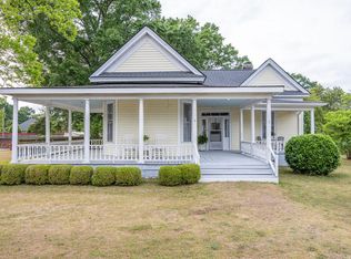 130 Calhoun St, Johnston, SC 29832