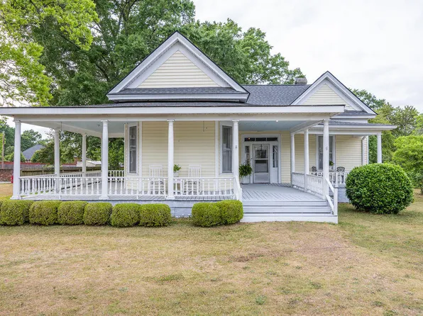 130 Calhoun St, Johnston, SC 29832