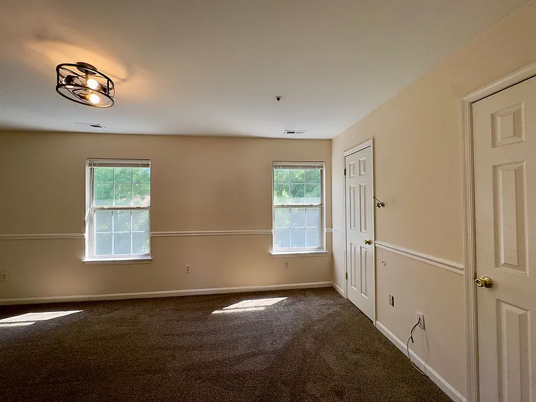 9520 Oak Trace Way — Photo 15