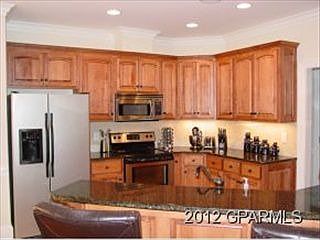 2nd image of 1711 Edinburgh Ct
