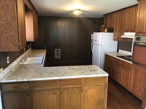 Throwback kitchen with vintage oven and range