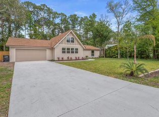1427 Satsuma Rd, Saint Johns, FL 32259