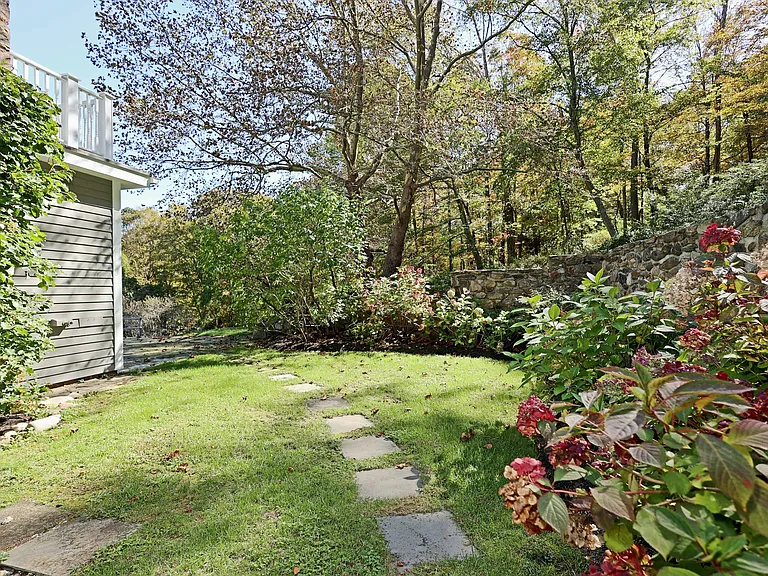 36-40 Fox Run Rd — Photo 39