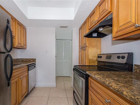 3rd image of 4743 S Texas Ave APT C