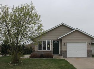 300 Lady Slipper Ave NE, New Prague, MN 56071