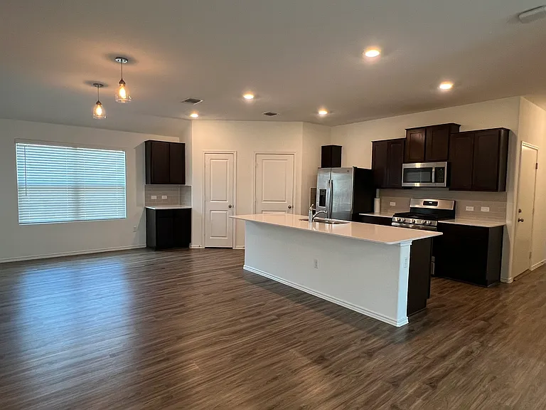 3801 Alpine Autumn Dr — Photo 10