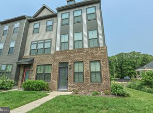 7221 Sprouse Ct, Glen Burnie, MD 21060