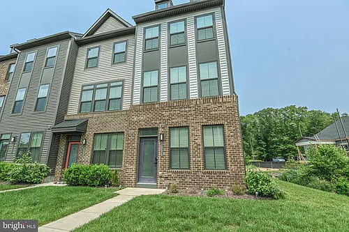 7221 Sprouse Ct Photo 1