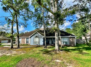 63775 Diamondhead Dr N, Diamondhead, MS 39525