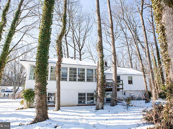 2nd image of 5 Birch Knoll Rd