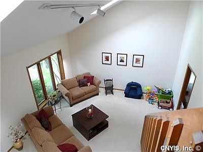 4th image of 8212 Verbeck Dr