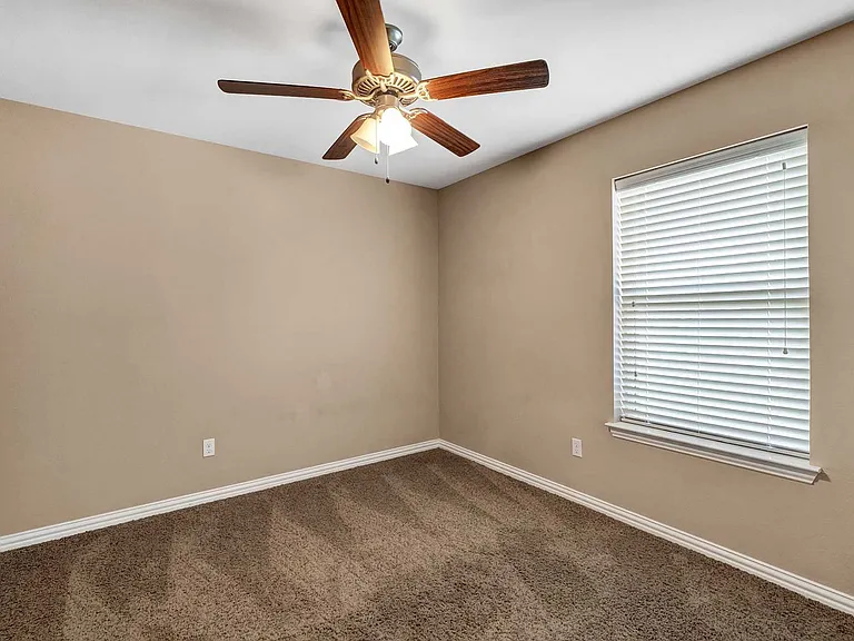 Kara Lynn Place Luxury Homes- ASK ABOUT OUR SPRING MOVE-IN SPECIAL TODAY! — Photo 19