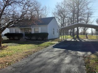 5233 Locust Ave, Kansas City, KS 66106