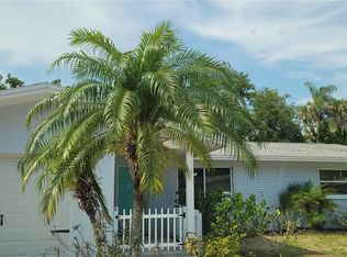 2296 Capri Dr, Clearwater, FL 33763