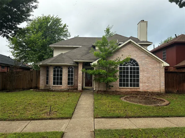 1623 Summers Dr, Cedar Hill, TX 75104