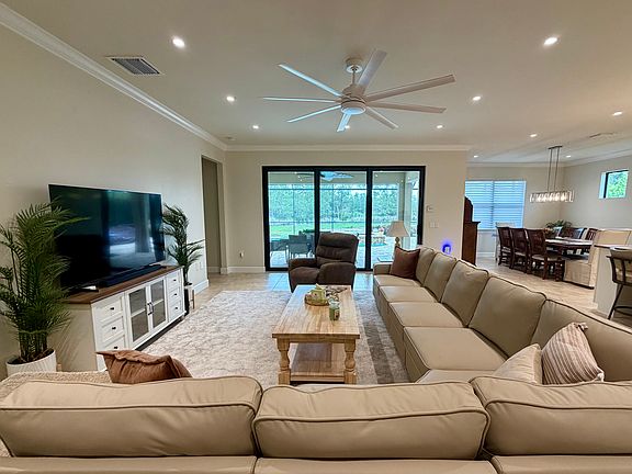 5th image of 7788 Winding Cypress Dr