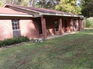 5718 Gibson Rd, Vicksburg, MS 39180