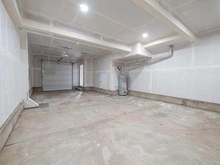 9381 SW Eunice Ln — Photo 37