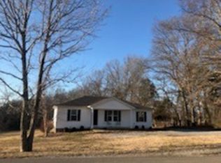 257 Massey Rd, Bowling Green, KY 42101