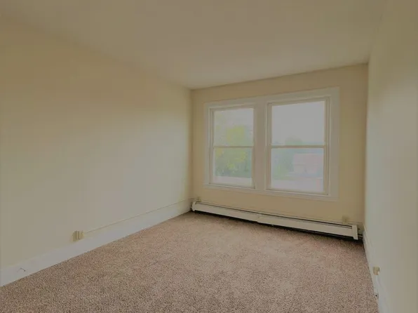 443 North Street, 443 North St APT 6, Pittsfield, MA 01201