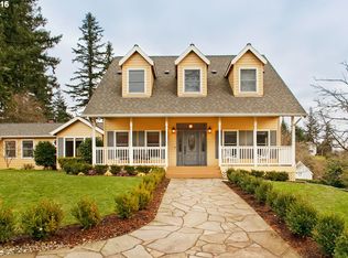 13900 Goodall Rd, Lake Oswego, OR 97034